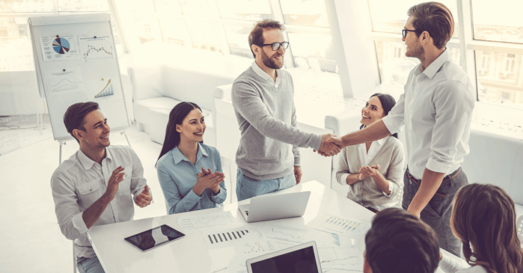 Logistics team using digital tools and CRM software to Gain Customers through fast communication and efficient follow-up